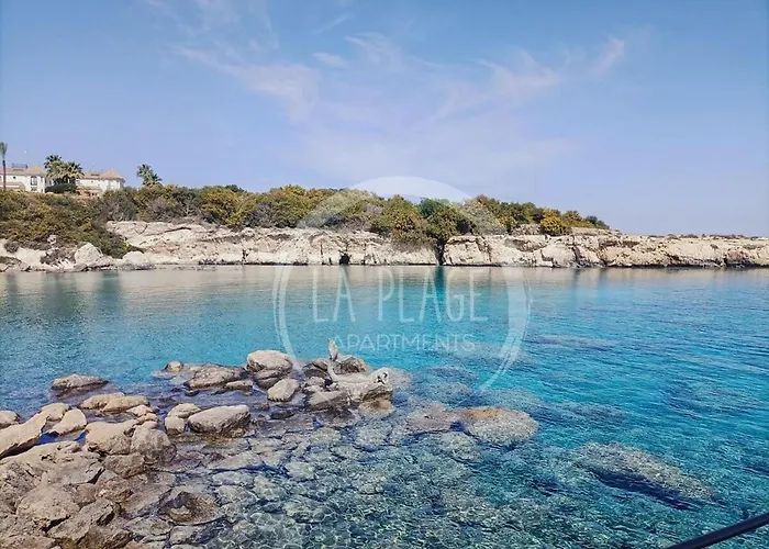 Lovely 2 Bedroom Family W/ Pool Protaras