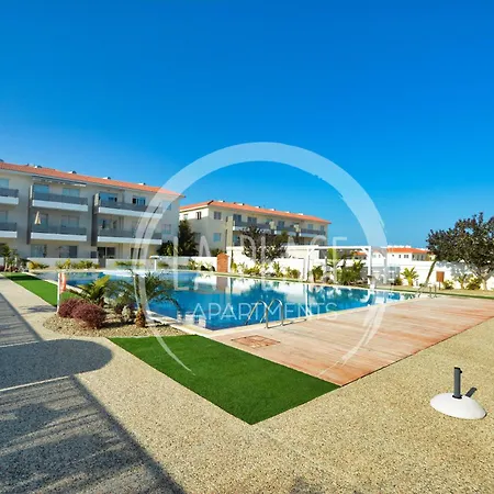 Lovely 2 Bedroom Family W/ Pool Apartment Protaras