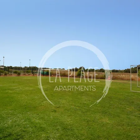 Lovely 2 Bedroom Family W/ Pool Apartamento Protaras