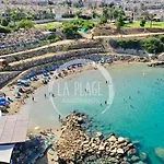 아파트 Lovely 2 Bedroom Family W/ Pool