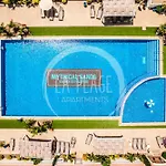 Lovely 2 Bedroom Family W/ Pool 아파트 프로타라스